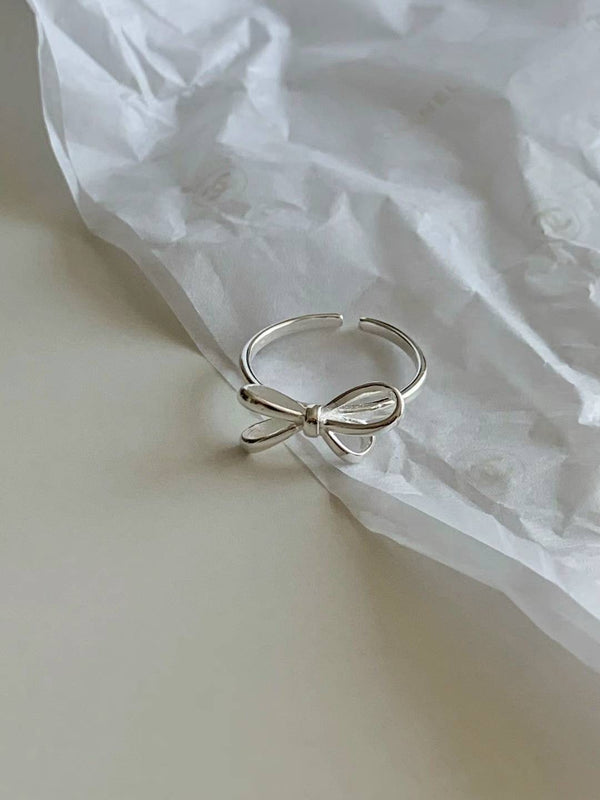 VELY RIBBON OEN RING