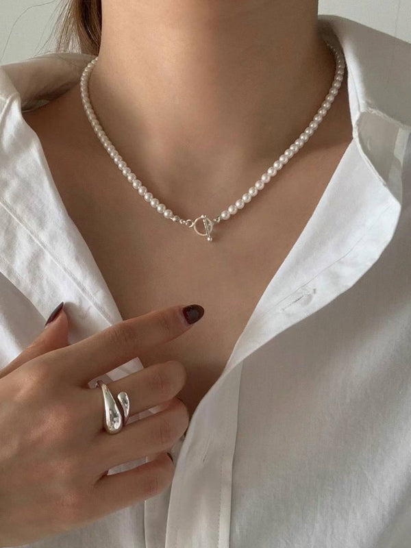 BIBI PEARL NECKLACE