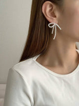 STARE RIBBON EARRINGS