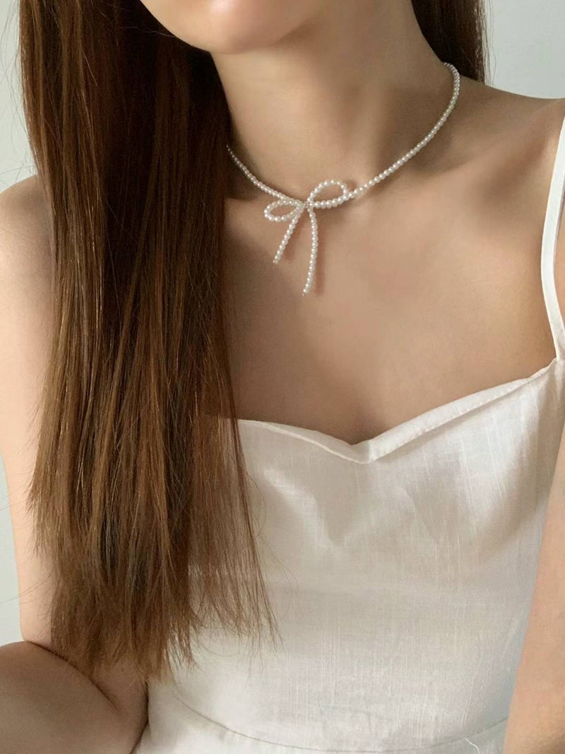 STARE RIBBON NECKLACE