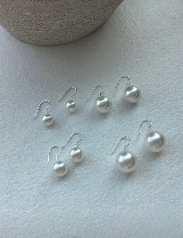 CLASSIC PEARL HOOK EARRINGS