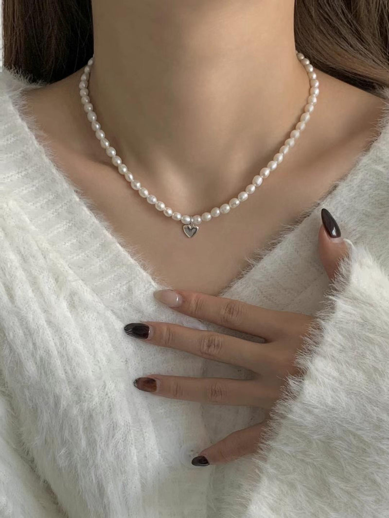 HEART & PEARL NECKLACE