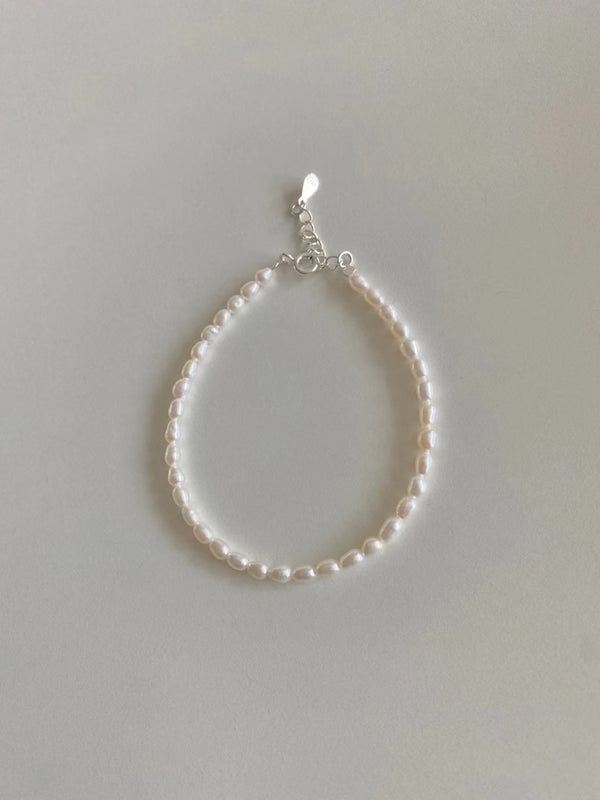 CLASSIC PEARL BRACELET