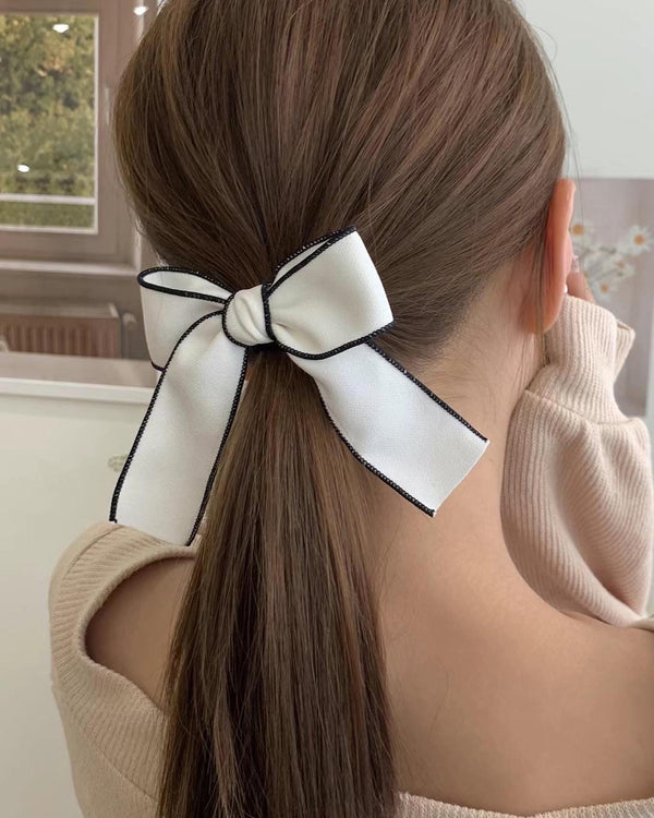 RIBBON HAIR TIE